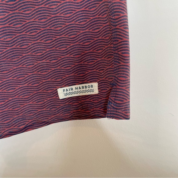 Fair Harbor The Nautilus Boardshort Red Waves Unlined 8" Size 30 - Picture 3 of 6